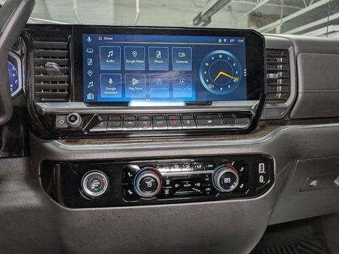 Certified 2022 Chevrolet Silverado 1500 LT AWD/4WD image 30