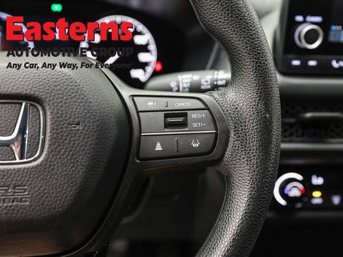 Used 2025 Honda HR-V LX image 16