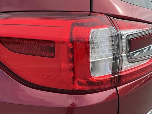 Used 2024 Subaru Ascent Limited w/ Popular Package #2 AWD/4WD image 10