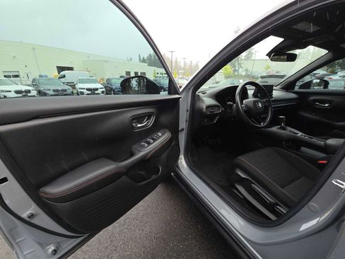 Used 2023 Porsche Macan S AWD/4WD image 50