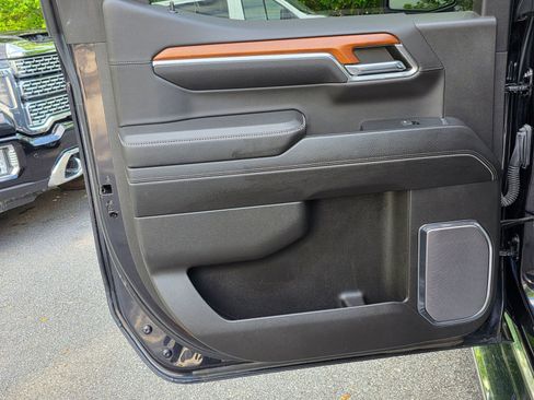 Used 2022 GMC Sierra 1500 Denali image 31