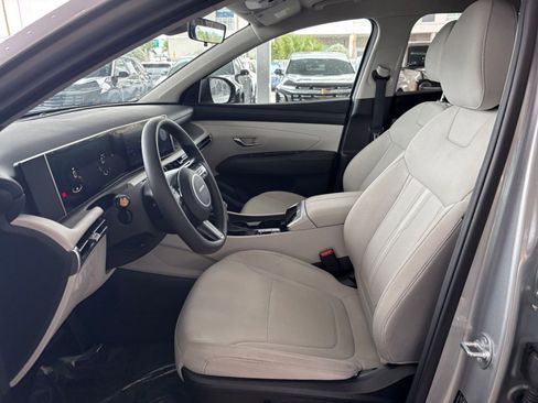 Used 2025 Hyundai Tucson SEL image 30