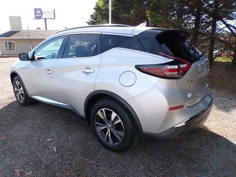 Used 2020 Nissan Murano SV image 3