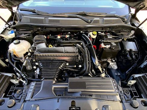 Used 2023 Lincoln Corsair Reserve FWD image 32