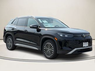 New 2026 Volkswagen Tiguan S FWD video 1