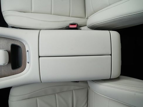 Used 2026 Mercedes-Benz GLE 350 4MATIC image 29