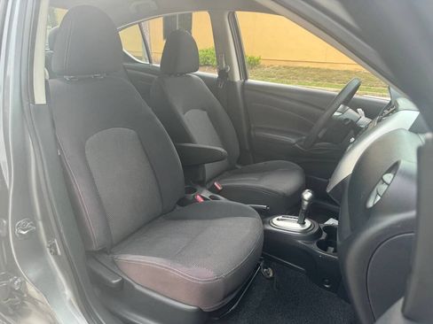 Used 2018 Nissan Versa SV FWD image 12