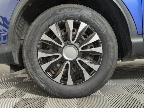 Used 2018 Nissan Rogue Sport S image 21