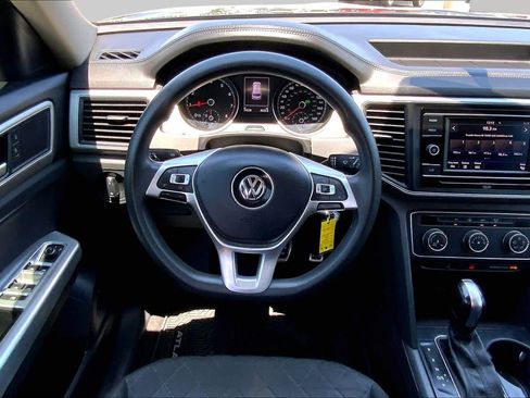 Used 2018 Volkswagen Atlas S FWD image 6