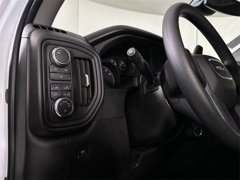 New 2025 GMC Sierra 2500 Pro w/ Convenience Package image 18