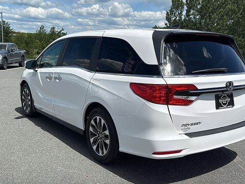 Used 2024 Honda Odyssey EX-L image 8