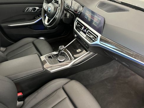 Used 2021 BMW 330i Sedan w/ Convenience Package RWD image 14
