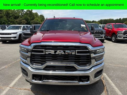 Used 2026 RAM 2500 Big Horn AWD/4WD image 8