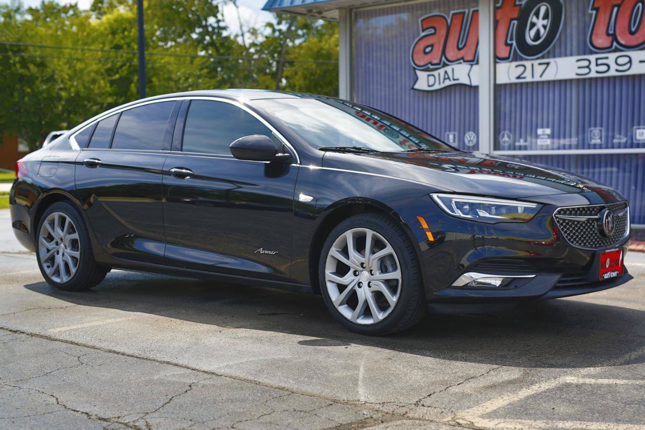 Used 2020 Buick Regal Avenir w/ Driver Confidence Package II FWD image 21