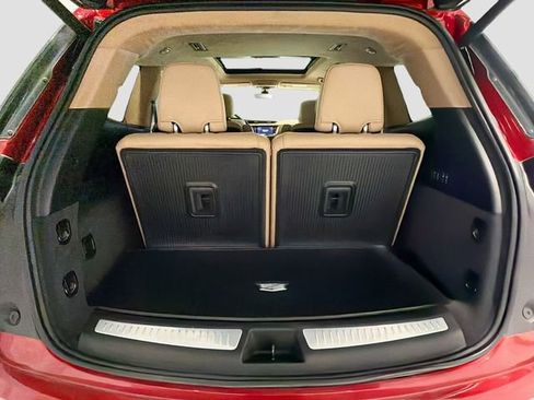 Used 2025 Cadillac XT6 Premium Luxury w/ Platinum Package AWD/4WD image 23