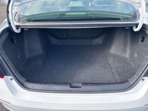 Used 2019 Honda Accord EX-L image 10