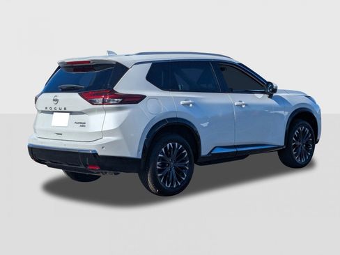 New 2026 Nissan Rogue Platinum image 6