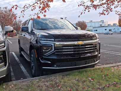 New 2026 Chevrolet Suburban LT