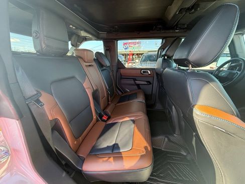 Used 2024 Ford Bronco Outer Banks image 22