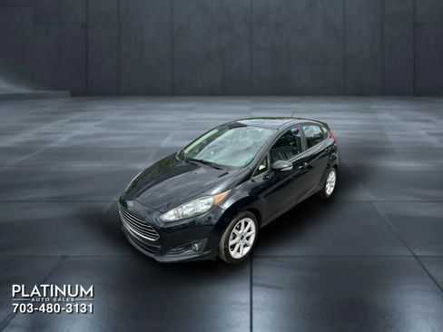 Used 2016 Ford Fiesta SE w/ Equipment Group 201A FWD image 6