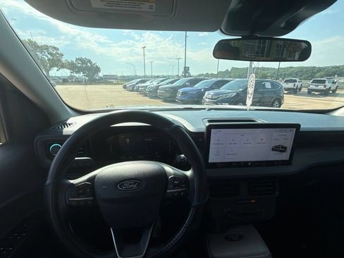 Used 2025 Ford Maverick XL FWD image 8