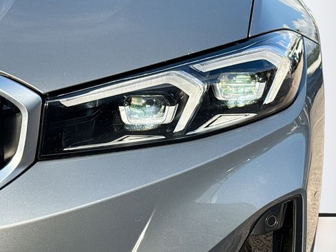 Used 2025 BMW 330i xDrive 330i xDrive image 9