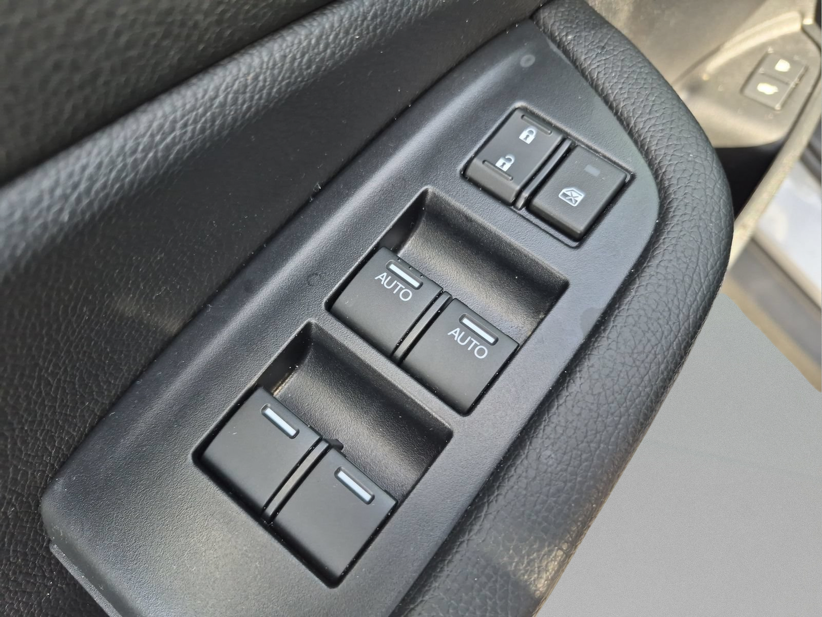 Certified 2025 Honda Passport TrailSport image 15