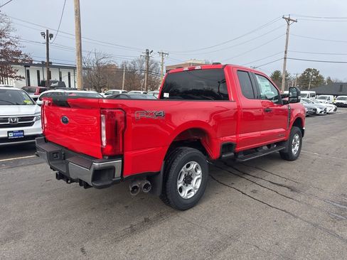 New 2026 Ford F250 XLT w/ FX4 Off-Road Package image 7