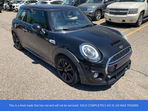 Used 2018 MINI Cooper S FWD image 3