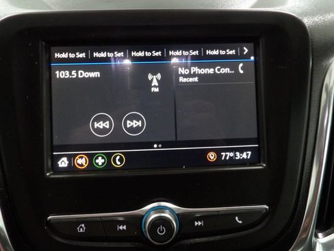 Used 2019 Chevrolet Equinox LT FWD image 11