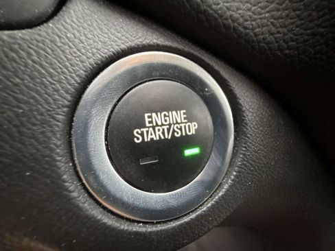 Certified 2024 Chevrolet Equinox LT FWD image 16
