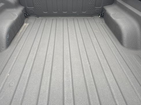 Used 2020 Jeep Gladiator Rubicon w/ Uconnect 4C Nav & Sound Group image 10