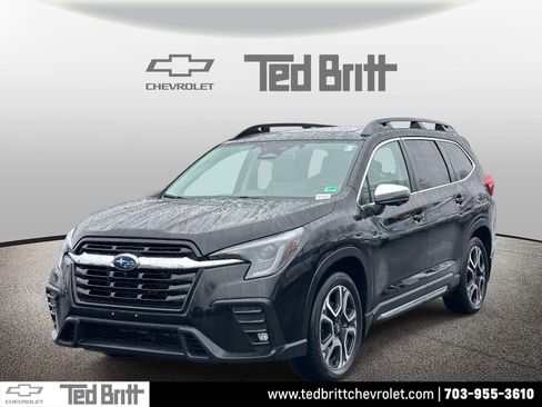 Used 2023 Subaru Ascent Limited w/ Technology Package image 1