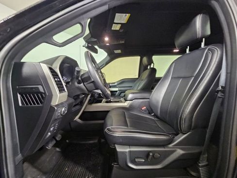 Used 2020 Ford F150 Lariat image 23