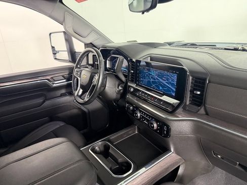 Used 2024 Chevrolet Silverado 3500 LTZ w/ LTZ Premium Package AWD/4WD image 36