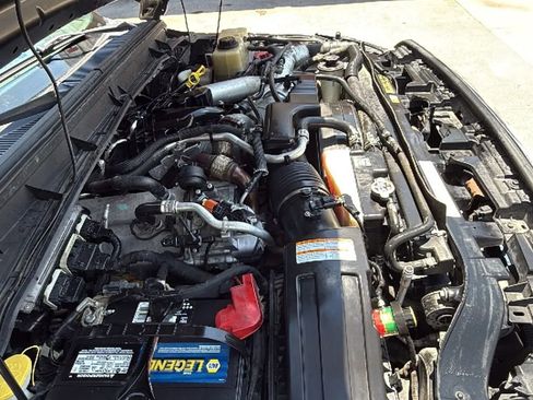Used 2012 Ford F250 Lariat w/ Lariat Ultimate Pkg AWD/4WD image 44