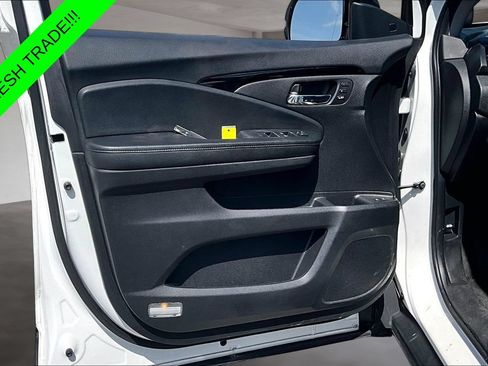 Used 2022 Honda Pilot Touring image 20
