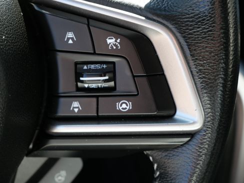 Used 2022 Subaru Ascent Limited AWD/4WD image 29