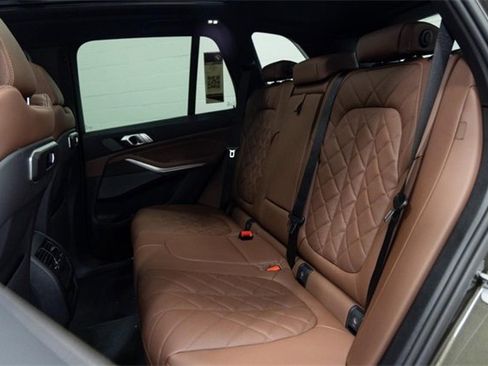 New 2026 BMW X5 xDrive40i w/ M Sport Package image 25