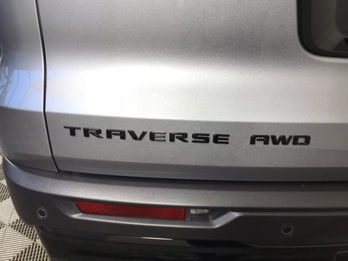 New 2026 Chevrolet Traverse LT w/ Midnight/Sport Edition image 20