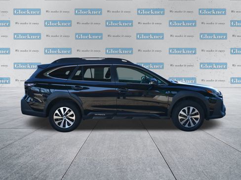 Used 2024 Subaru Outback Premium image 4