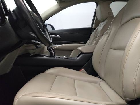 Used 2019 Cadillac XT4 Premium Luxury w/ Driver Assist Package AWD/4WD image 17