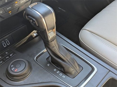 Certified 2020 Ford Ranger Lariat w/ Technology Package image 20