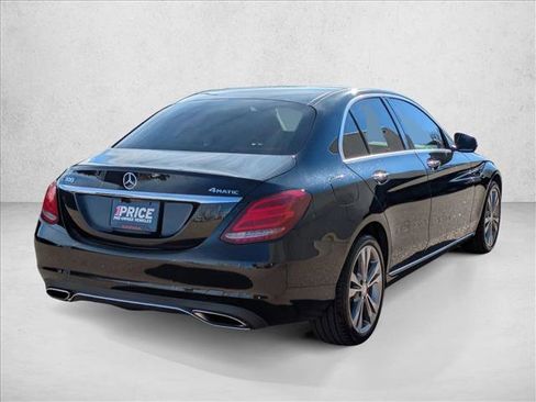 Used 2017 Mercedes-Benz C 300 4MATIC Sedan image 5