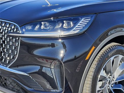 New 2026 Lincoln Aviator Reserve w/ Luxury Package image 8