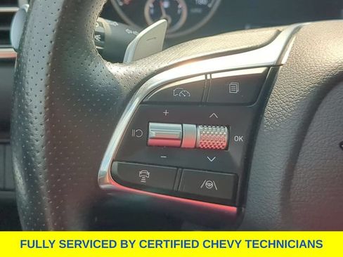 Used 2025 Genesis G70 2.5T AWD/4WD image 27