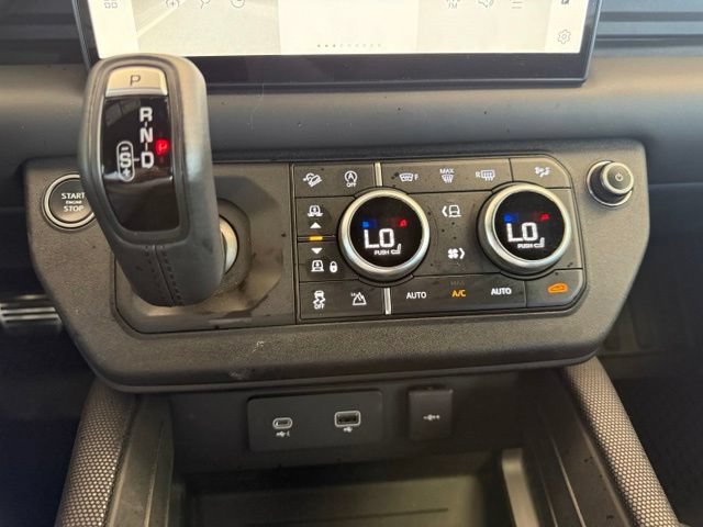 Used 2024 Land Rover Defender 110 Carpathian Edition AWD/4WD image 20