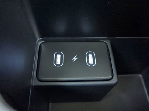 New 2026 Hyundai Kona SE image 16