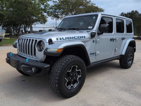 Used 2023 Jeep Wrangler Unlimited Rubicon 4xe w/ Steel Bumper Group AWD/4WD image 8