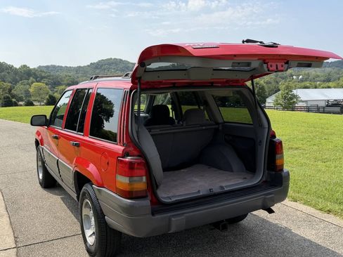 Used 1996 Jeep Grand Cherokee Laredo RWD image 11